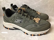 UK9. BNIB. Skechers Trail