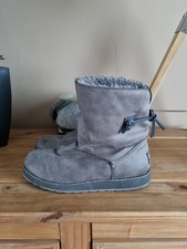 Skechers Grey Faux Suede Mid